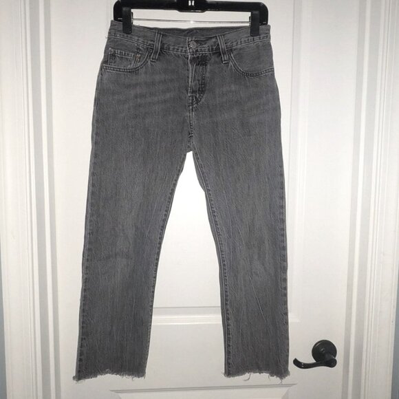 Levi Strauss & Co 501 CT 501CT Customized & Tapered Cutoff Hem Crop Capri Jeans - Picture 1 of 4